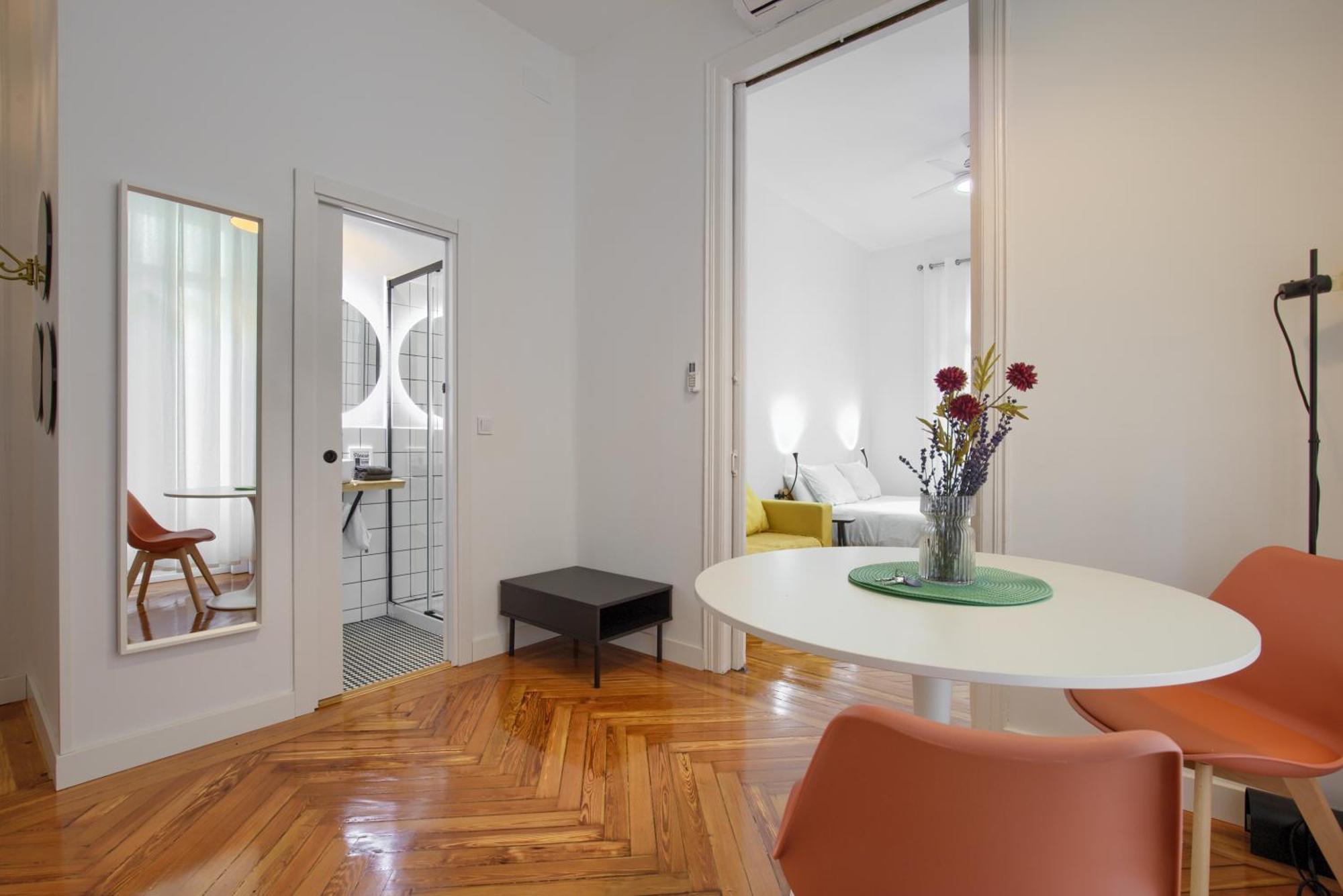 شقة Mezzanine Orange مدريد الغرفة الصورة